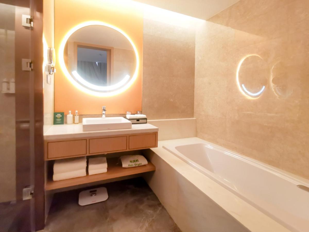 Holiday Inn Luzhou Longjian By Ihg Eksteriør bilde